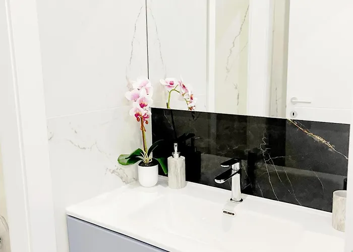 Urban House Relax E Confort Vicino Al Centro Апартаменты *