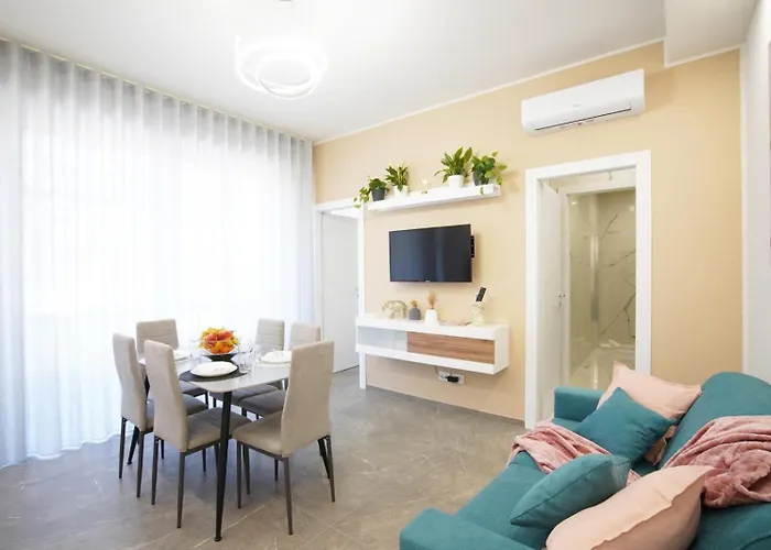 Апартаменты Urban House Relax E Confort Vicino Al Centro *